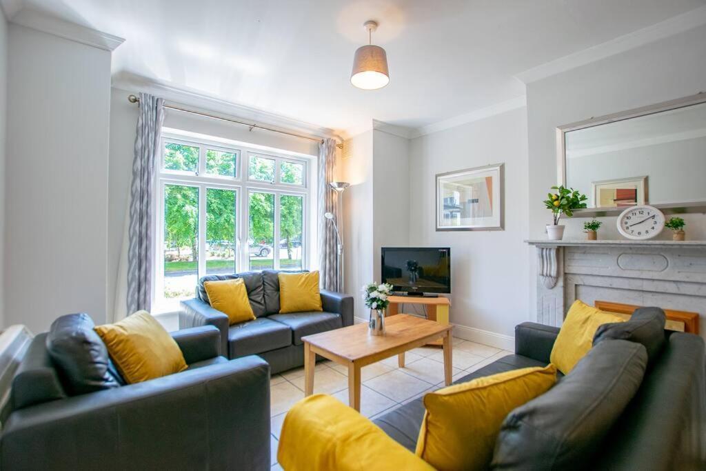 106 - The Townhouse By Shortstays Galway Extérieur photo