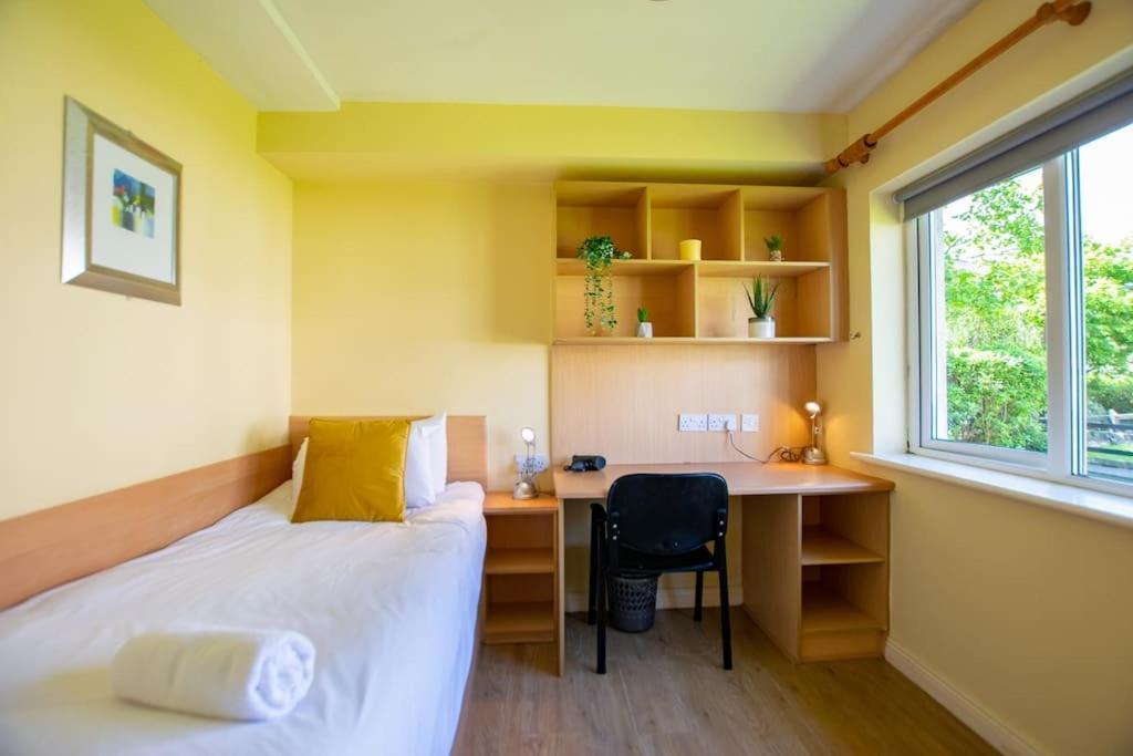 106 - The Townhouse By Shortstays Galway Extérieur photo